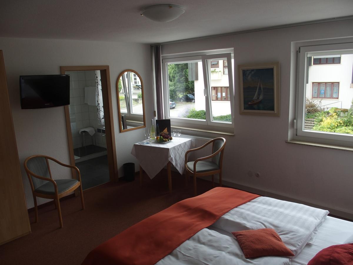 Hotel Pension Cafe Hasler Bodman-Ludwigshafen Eksteriør bilde