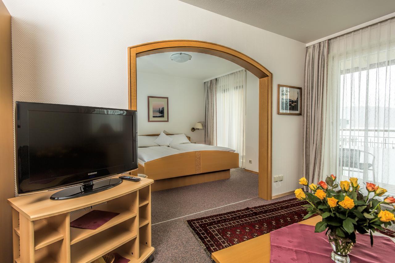 Hotel Pension Cafe Hasler Bodman-Ludwigshafen Eksteriør bilde